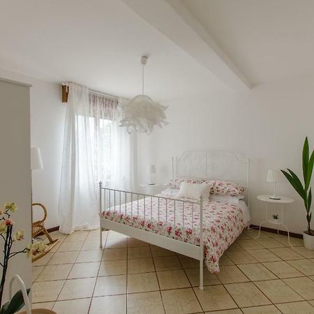 Casa Marisa Apartment ซีร์มิโอเน ภายนอก รูปภาพ